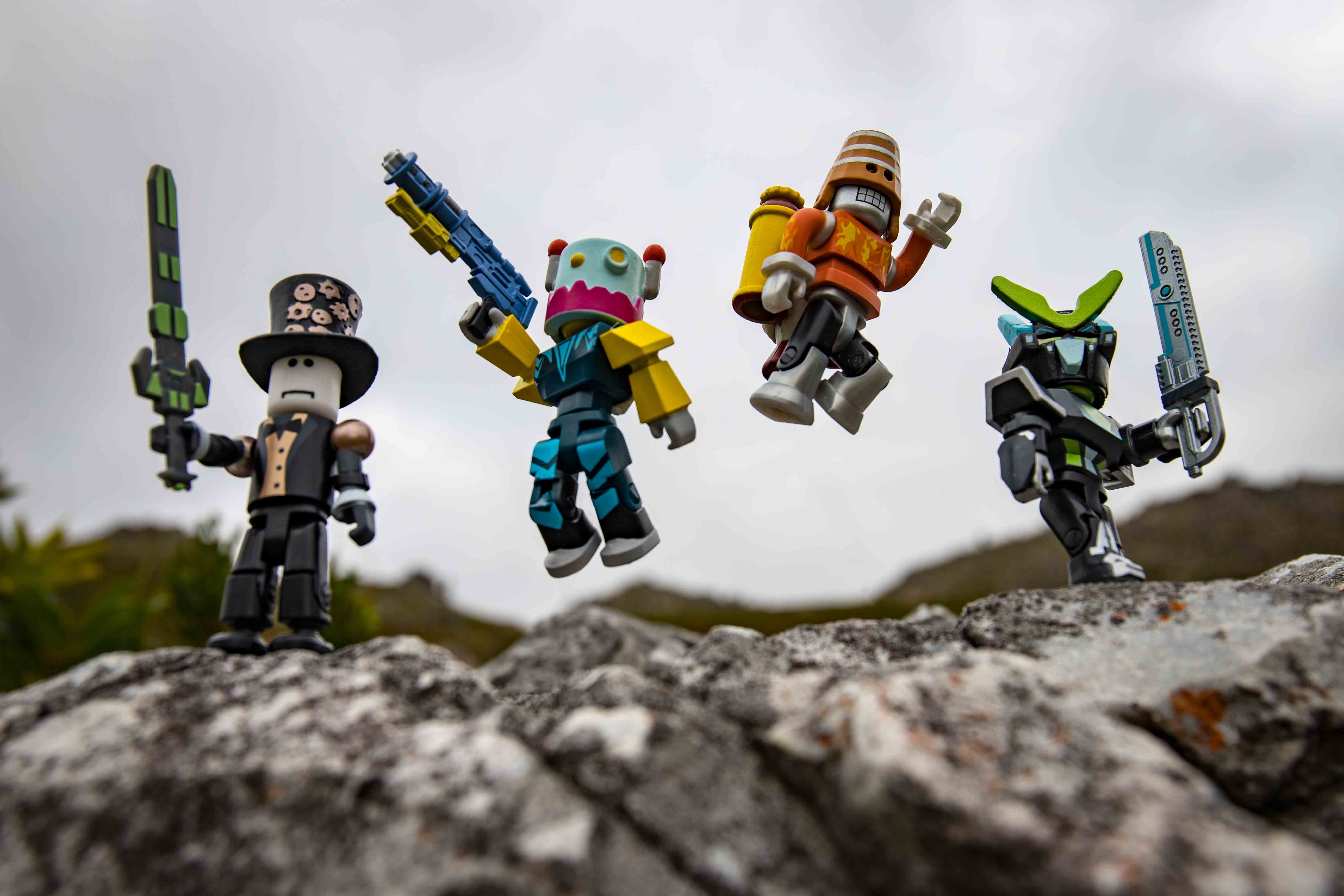 Robot Riot Roblox Jazwares